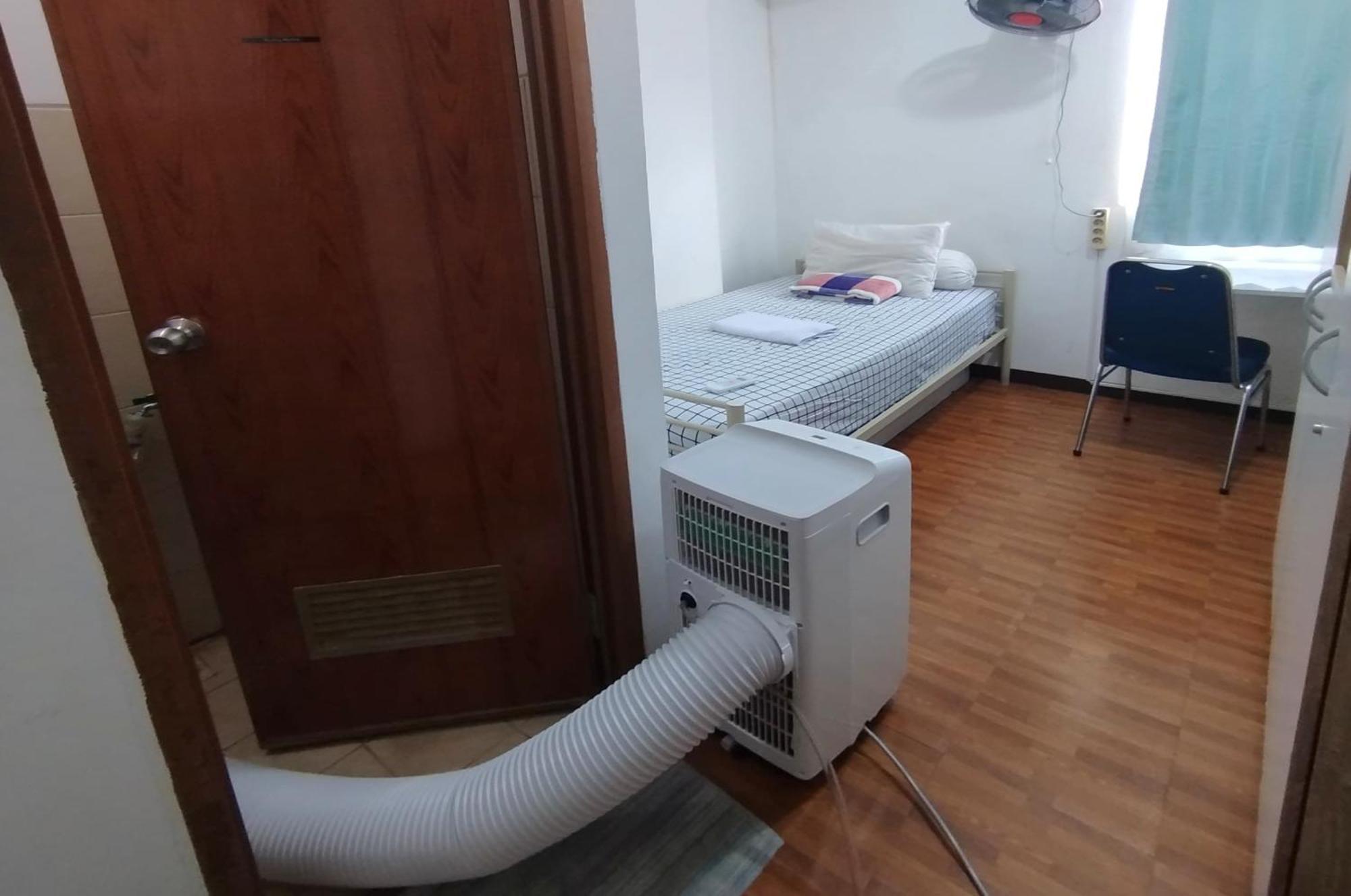 Amazing View Apartment At Kemayoran Jiexpo -Min Stay 3 Nights- ジャカルタ エクステリア 写真